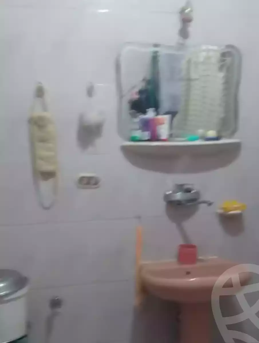 https://aqarmap.com.eg/ar/listing/5915351-for-sale-alexandria-l-jmy-el-kilo-21