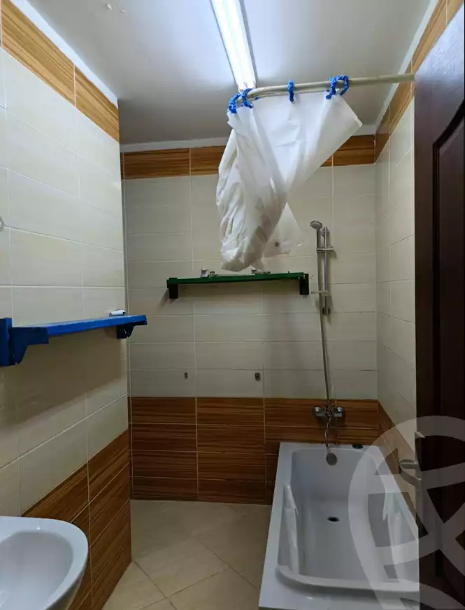 https://aqarmap.com.eg/ar/listing/5915714-for-rent-cairo-mokattam-lhdb-l-ly