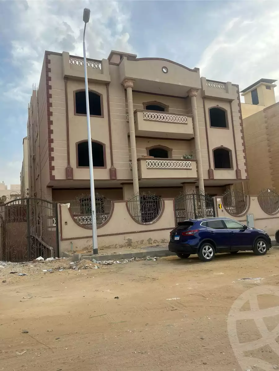 https://aqarmap.com.eg/en/listing/5916392-for-sale-cairo-new-cairo-el-kornfol-el-kornfol-7
