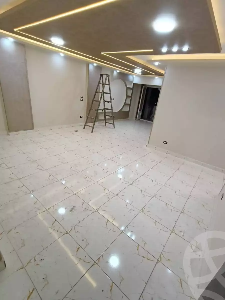 https://aqarmap.com.eg/ar/listing/5916566-for-sale-alexandria-l-jmy-el-hanouvel-kasr-al-quiri-st-1