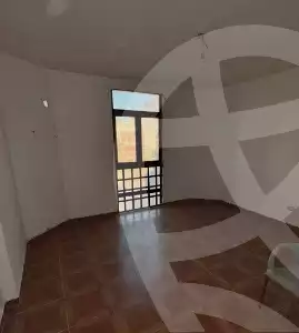 https://aqarmap.com.eg/ar/listing/5916761-for-sale-alexandria-sydy-bshr-sydy-bshr-bhry-shr-khld-bn-lwlyd