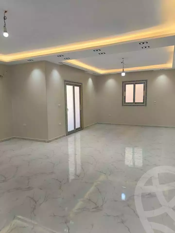 https://aqarmap.com.eg/en/listing/5916896-for-rent-cairo-mokattam-lhdb-l-ly