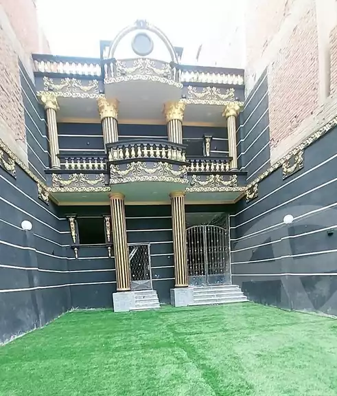 https://aqarmap.com.eg/en/listing/5916926-for-sale-qalyubia-qlioub-blqs