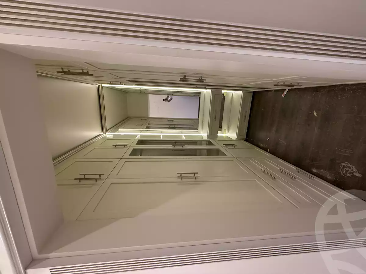 https://aqarmap.com.eg/en/listing/5918915-for-sale-cairo-new-cairo-compounds-el-patio-oro