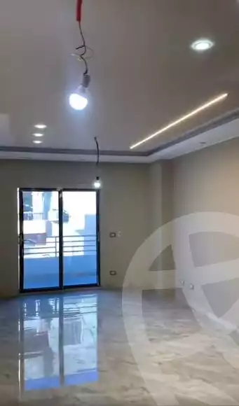 https://aqarmap.com.eg/ar/listing/5919255-for-rent-cairo-mokattam-lhdb-l-ly-shr-krym-bnwn
