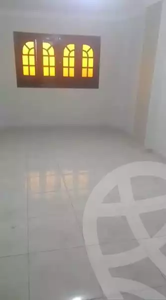 https://aqarmap.com.eg/ar/listing/5919369-for-rent-cairo-faisal-kafr-tohormos-el-shaheed-ahmed-hamdy-st