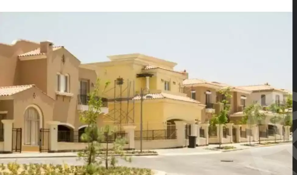 https://aqarmap.com.eg/en/listing/5920139-for-sale-cairo-mokattam-compounds-uptown-cairo
