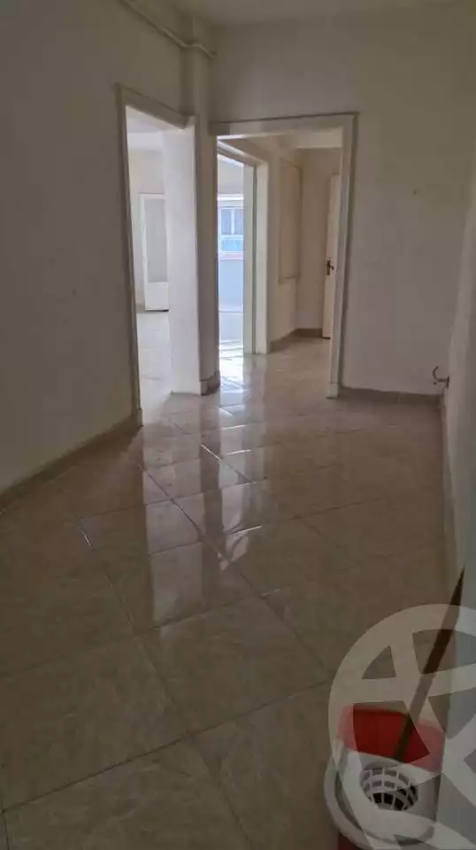 https://aqarmap.com.eg/en/listing/5920353-for-sale-alexandria-lauran