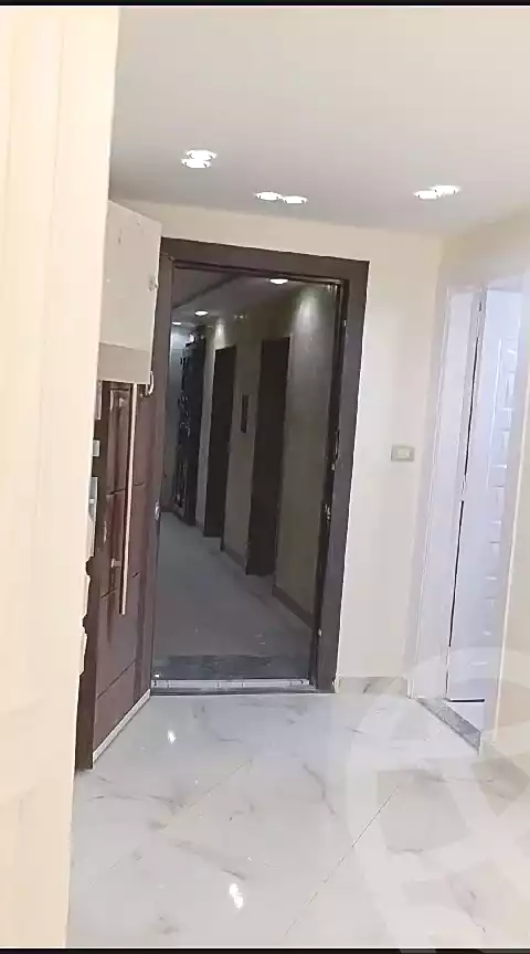https://aqarmap.com.eg/ar/listing/5920469-for-sale-cairo-ljyz-shareaa-morad charel degol