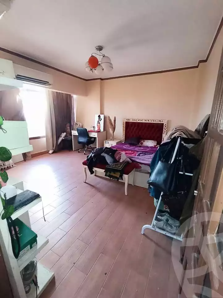 https://aqarmap.com.eg/en/listing/5920610-for-sale-cairo-mokattam-lhdb-l-ly-el-naforah-square