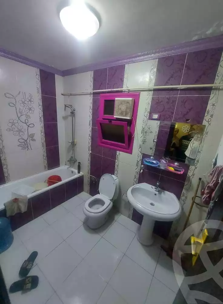 https://aqarmap.com.eg/ar/listing/5920860-for-sale-cairo-helwan-helwan-el-sharkeya-gaafar-st