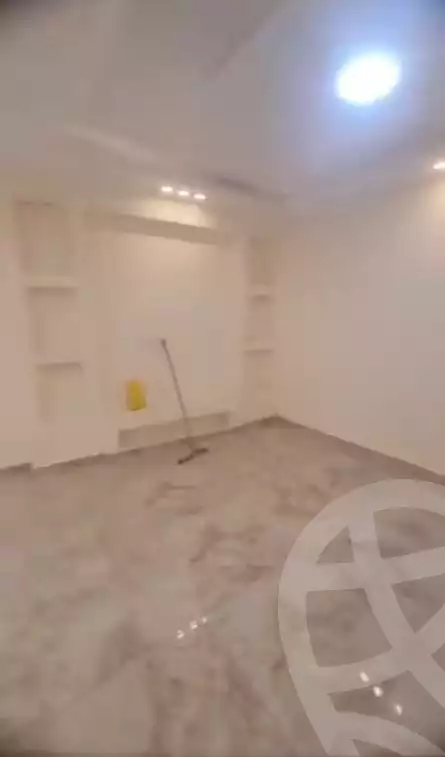 https://aqarmap.com.eg/en/listing/5921200-for-sale-cairo-helwan-hadayek-helwan