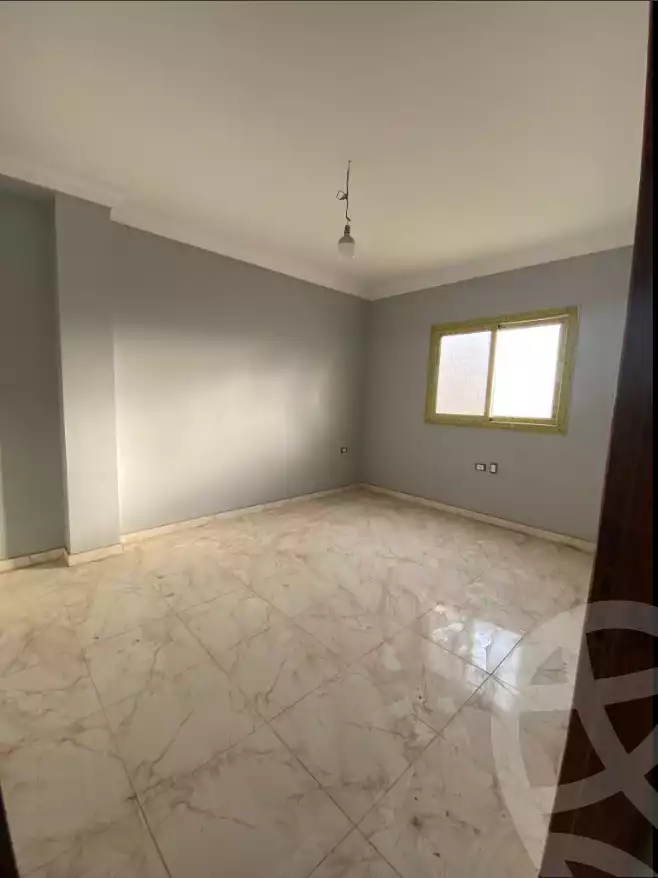 https://aqarmap.com.eg/en/listing/5921481-for-rent-cairo-15th-of-may-mjwr-32