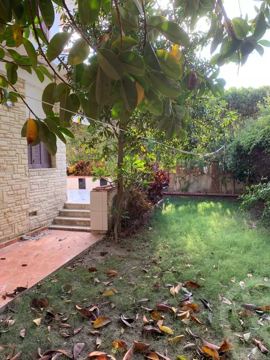 https://aqarmap.com.eg/en/listing/5922220-for-sale-alexandria-l-jmy-compounds-in-el-agamy