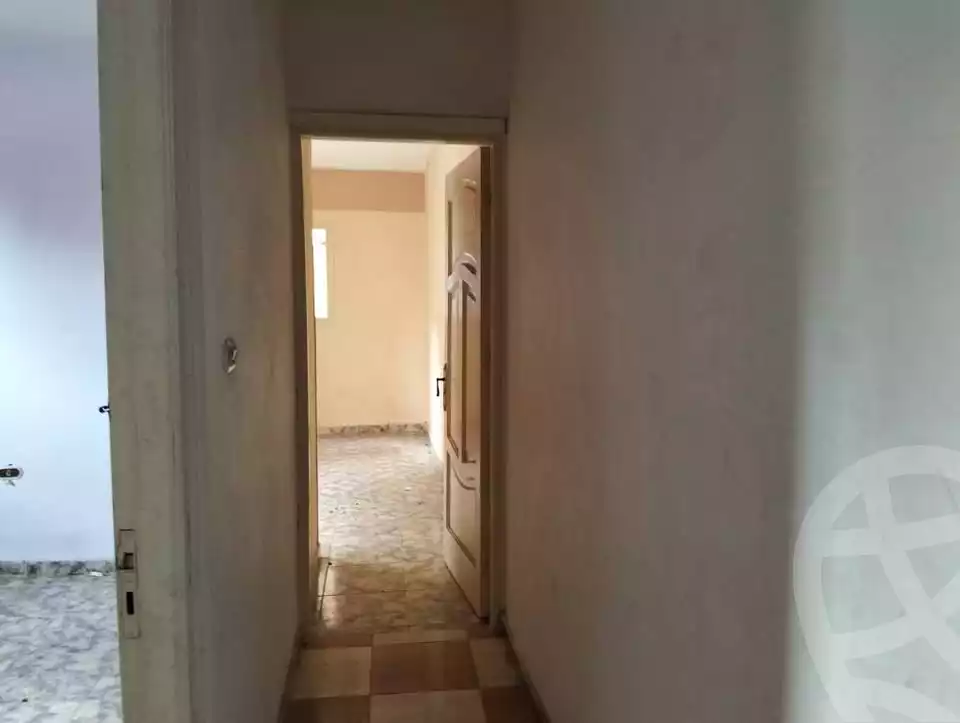 https://aqarmap.com.eg/en/listing/5922586-for-rent-alexandria-l-jmy-el-kilo-21