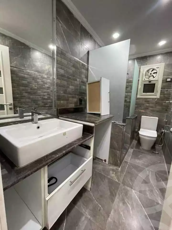 https://aqarmap.com.eg/ar/listing/5923040-for-rent-cairo-hadayek-el-ahram-mntq-z