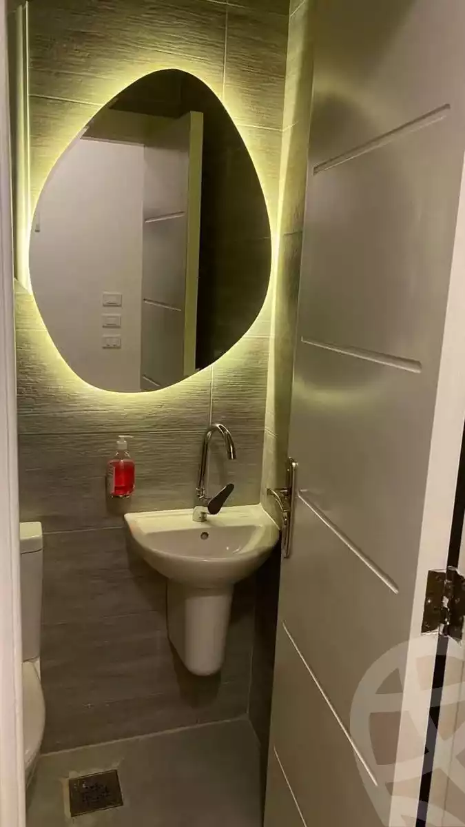 https://aqarmap.com.eg/ar/listing/5925387-for-sale-alexandria-l-jmy-lbytsh-bianchiii-el-bashwat-st