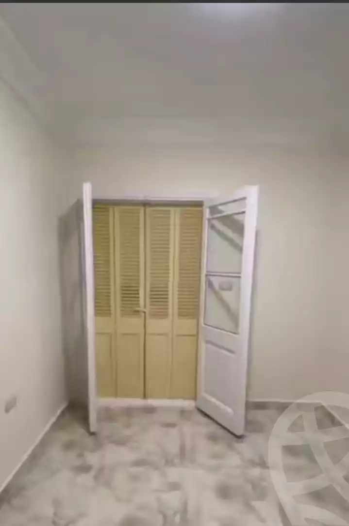 https://aqarmap.com.eg/en/listing/5926018-for-rent-alexandria-miami