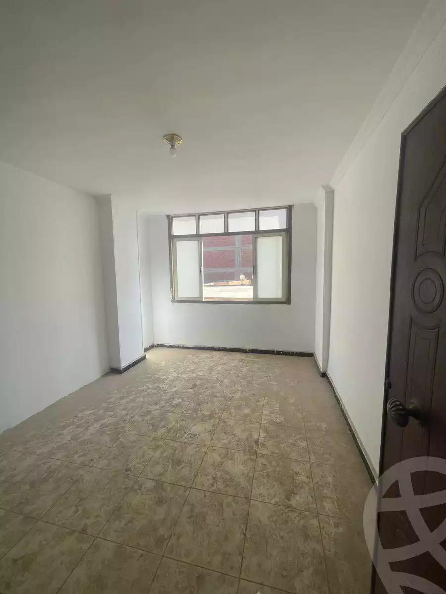 https://aqarmap.com.eg/en/listing/5926205-for-sale-alexandria-l-jmy-lbytsh-el-saleheen-mosque-st