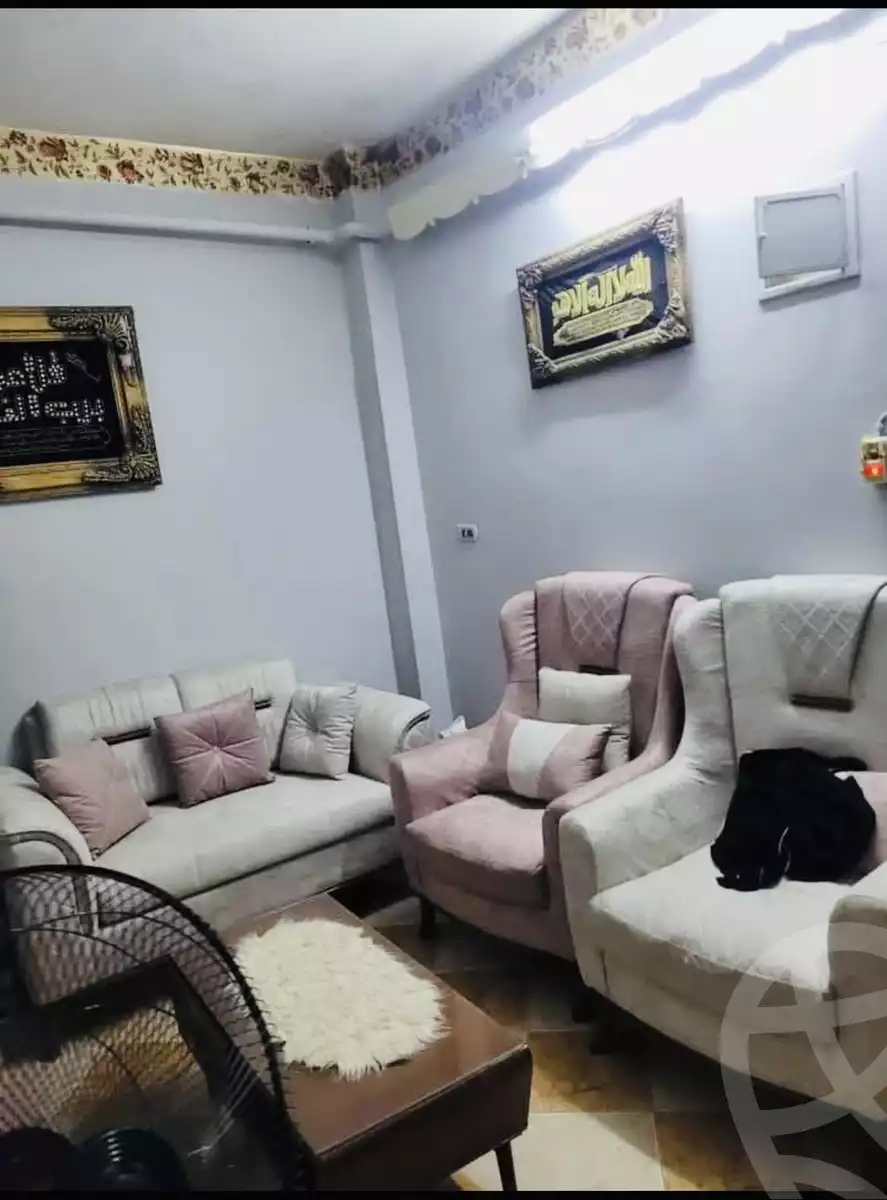 https://aqarmap.com.eg/en/listing/5926878-for-sale-cairo-faisal-kafr-tohormos-queen-nazli-st