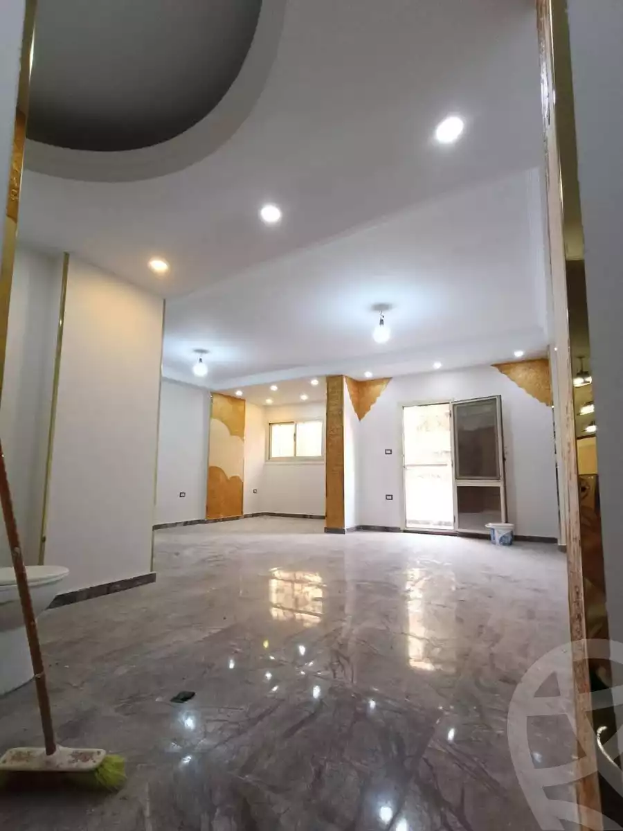 https://aqarmap.com.eg/en/listing/5927262-for-sale-cairo-helwan-helwan-el-sharkeya-ryad-pasha-st