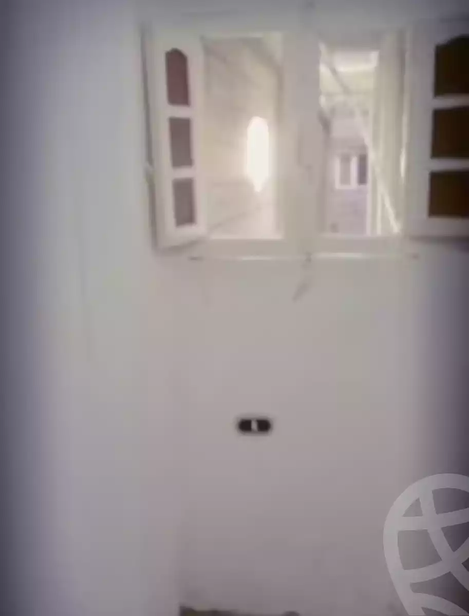https://aqarmap.com.eg/ar/listing/5927690-for-rent-alexandria-l-jmy-el-hanouvel