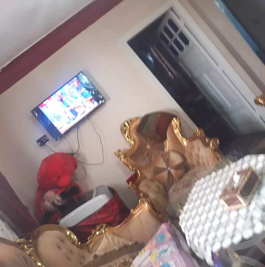 https://aqarmap.com.eg/ar/listing/5927916-for-sale-alexandria-alhadara-new-el-hadra