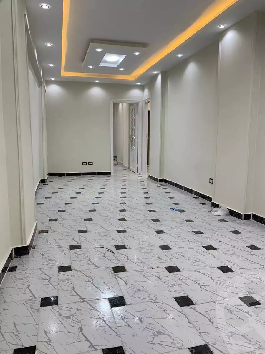https://aqarmap.com.eg/ar/listing/5928111-for-sale-alexandria-l-jmy-lbytsh-qased-kareem-st