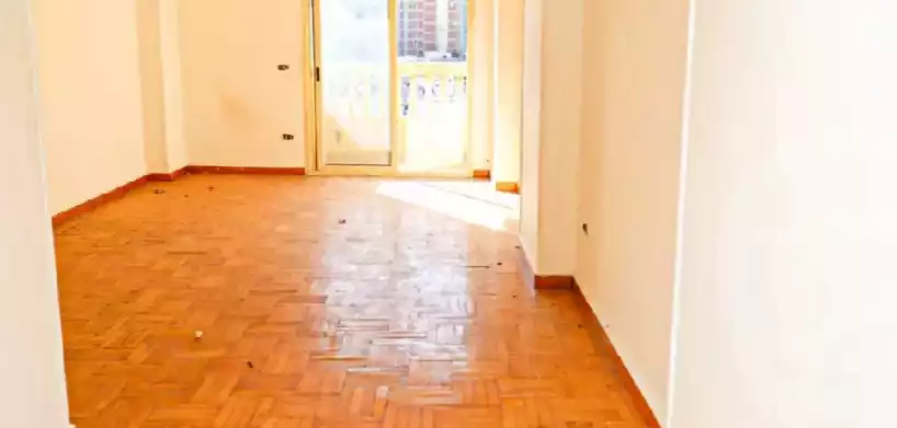 https://aqarmap.com.eg/ar/listing/5928460-for-sale-alexandria-zezenia