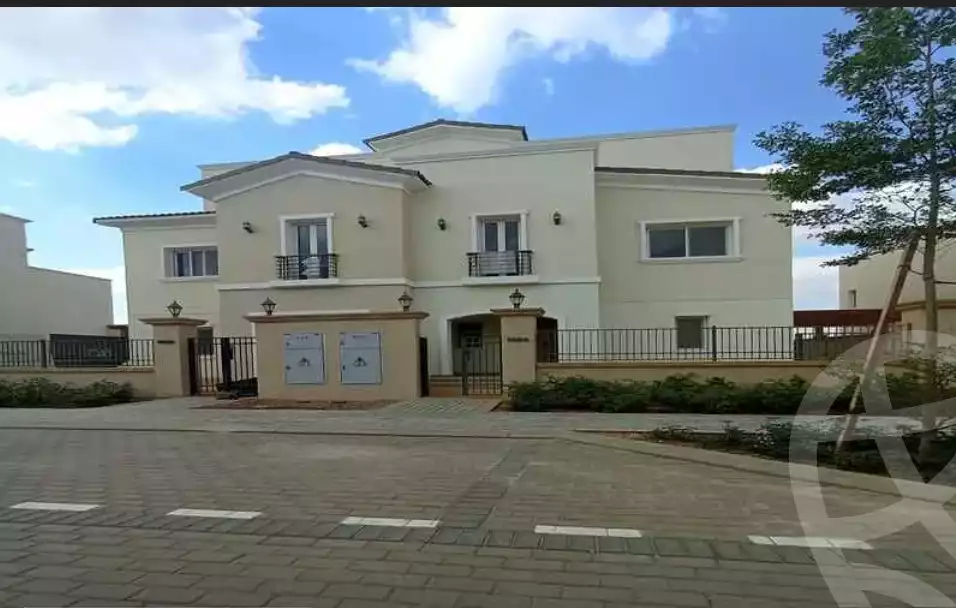 https://aqarmap.com.eg/ar/listing/5928762-for-sale-cairo-mokattam-compounds-uptown-cairo