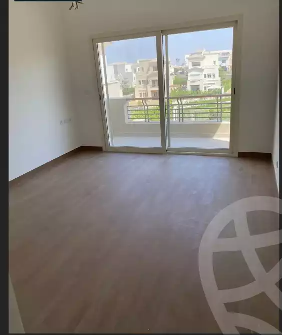 https://aqarmap.com.eg/ar/listing/5928861-for-sale-cairo-mokattam-compounds-uptown-cairo