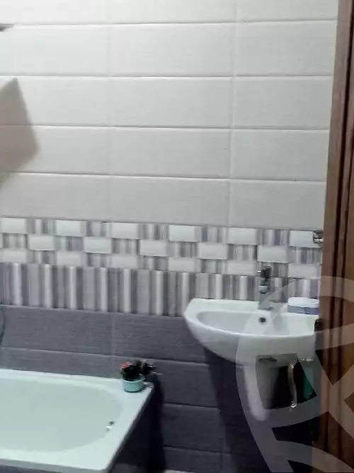 https://aqarmap.com.eg/ar/listing/5930024-for-sale-cairo-ljyz-el-warraq-kwrnysh-lwrq