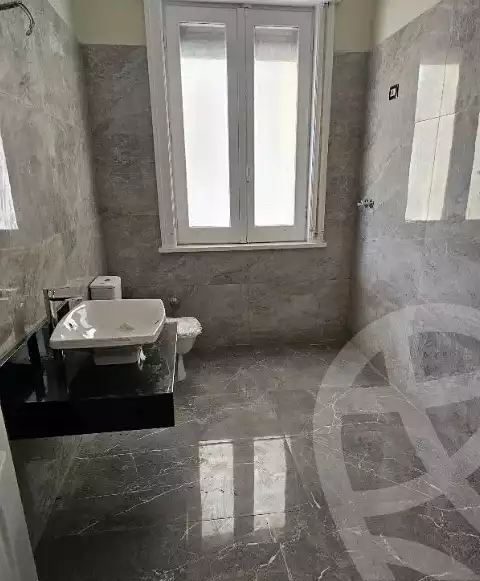 https://aqarmap.com.eg/ar/listing/5930220-for-rent-cairo-garden-city
