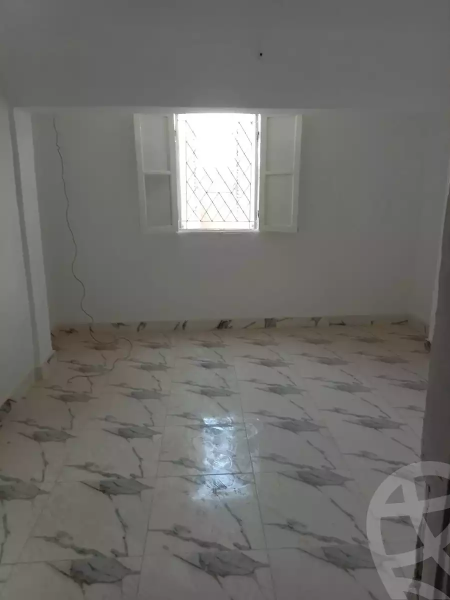https://aqarmap.com.eg/ar/listing/5930389-for-sale-cairo-helwan-lmjwr-lrb-lmshrw-lmryky