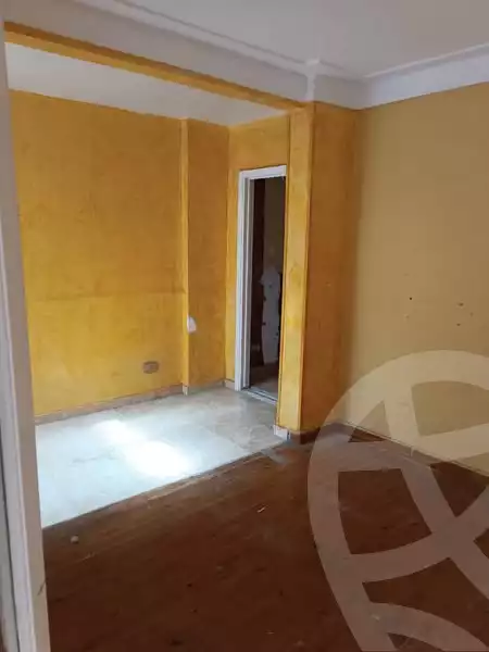 https://aqarmap.com.eg/en/listing/5930425-for-sale-alexandria-zezenia-ibrahim-el-attar-st