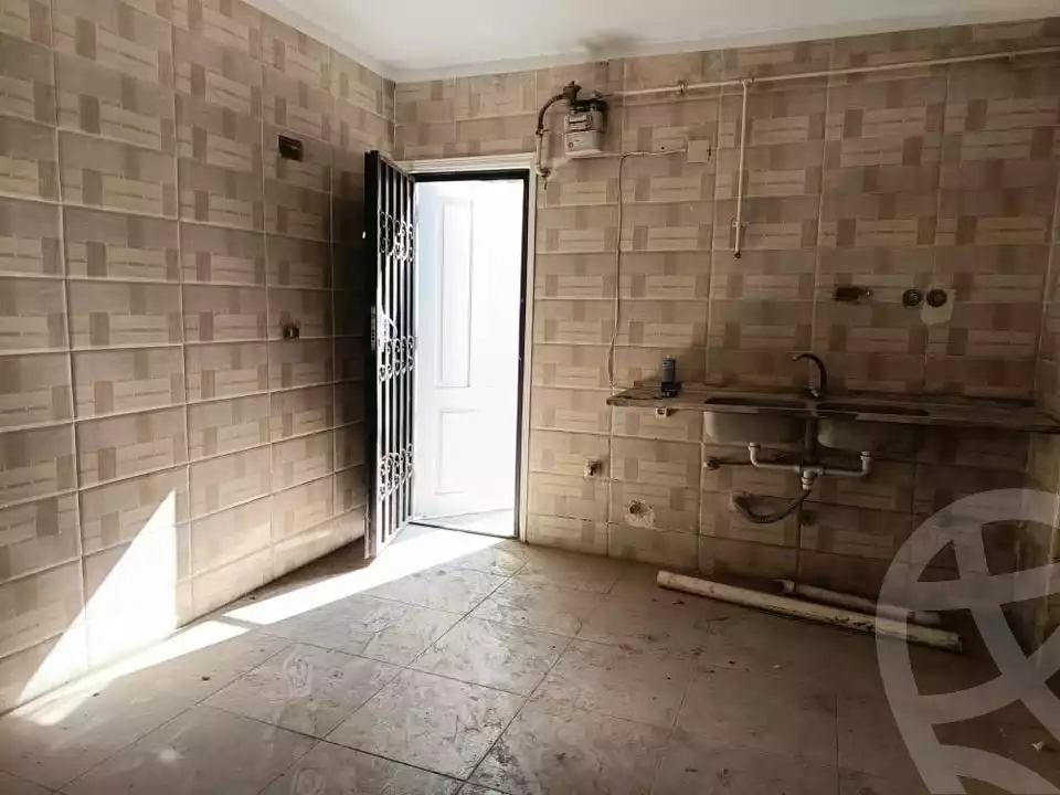 https://aqarmap.com.eg/en/listing/5930482-for-rent-cairo-mokattam