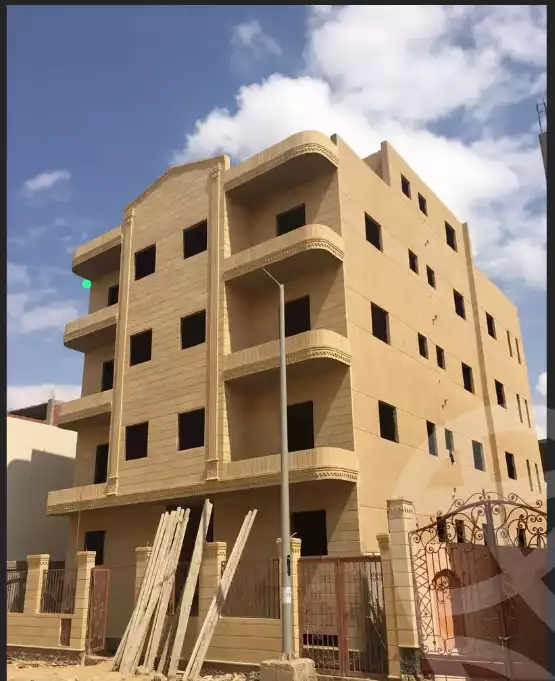 https://aqarmap.com.eg/ar/listing/5930849-for-sale-cairo-badr-city-hai-el-ashgar-featured-neighborhood