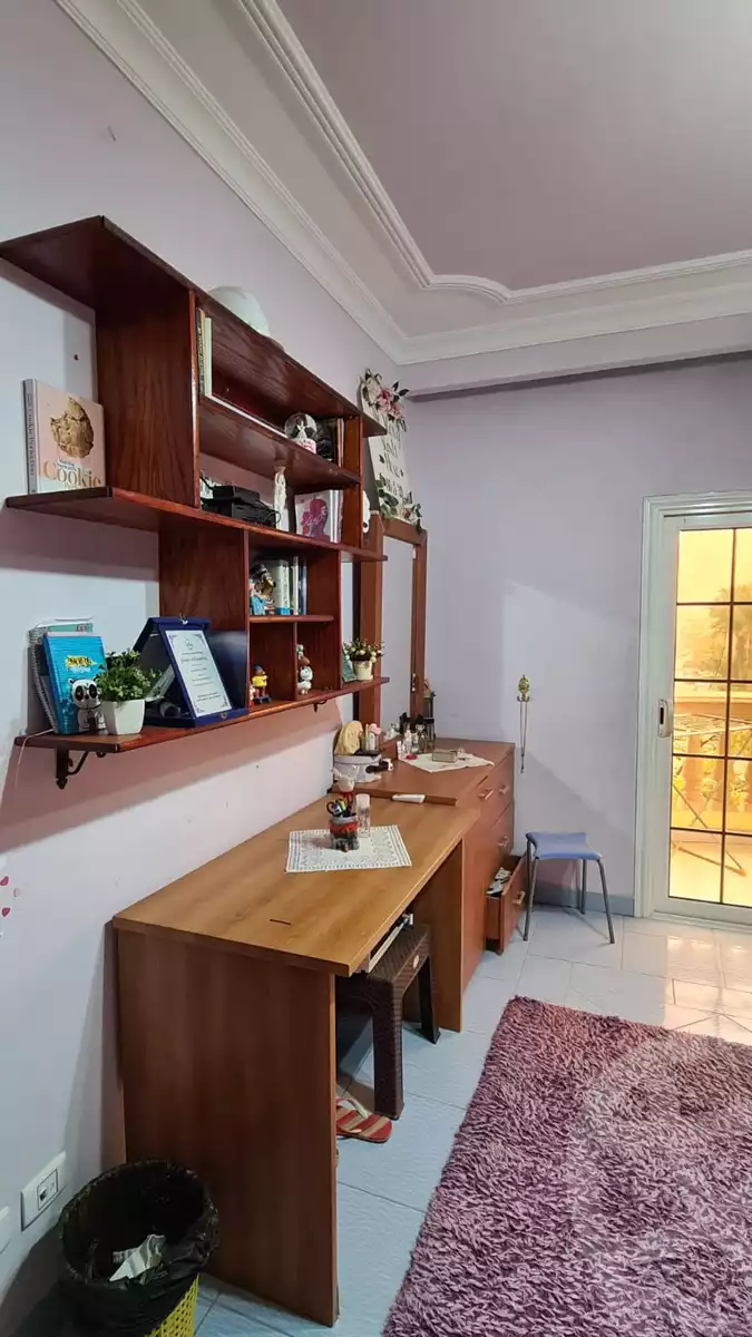 https://aqarmap.com.eg/en/listing/5931143-for-sale-cairo-el-sheikh-zayed-city-compounds-el-yasmeen-compound
