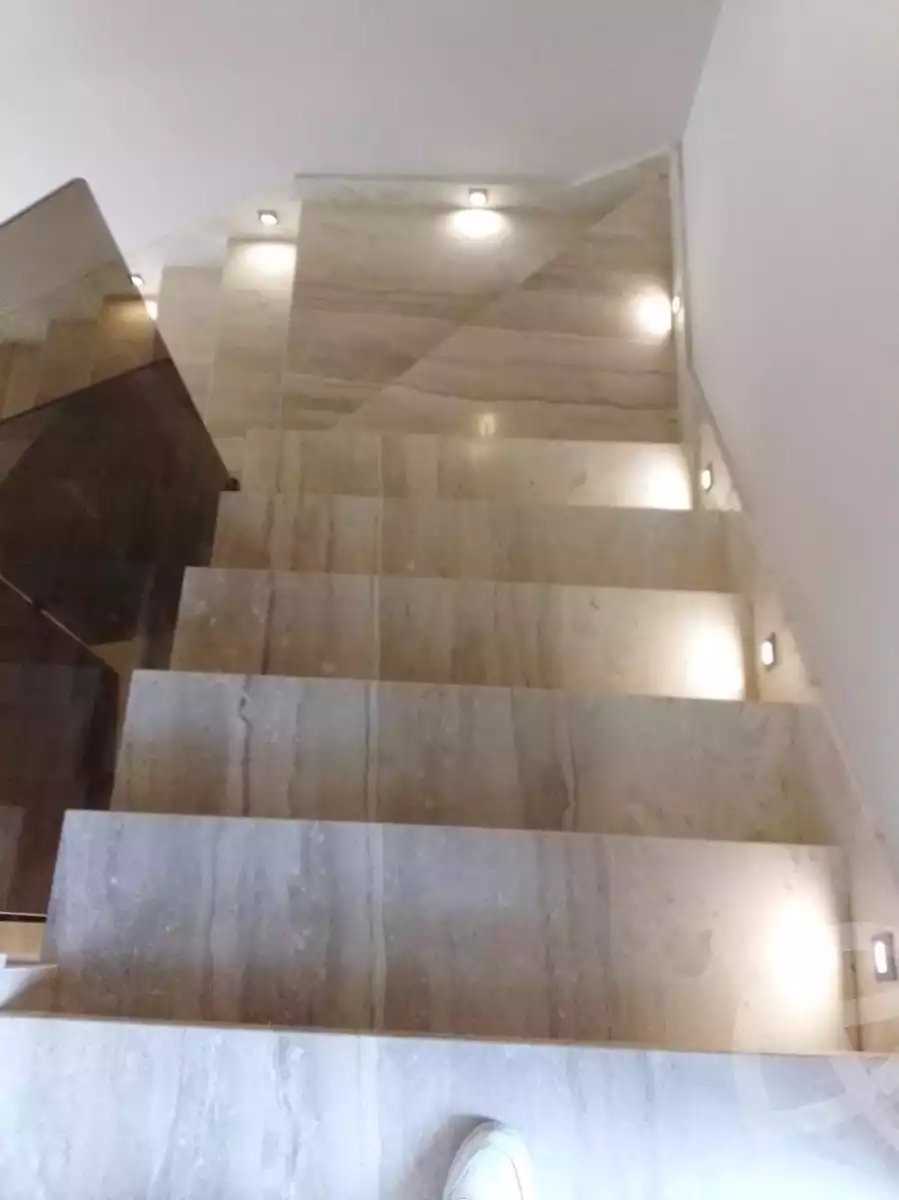 https://aqarmap.com.eg/en/listing/5931282-for-sale-cairo-el-sheikh-zayed-city-compounds-el-patio-zahraa