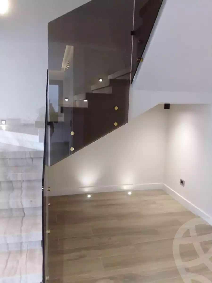 https://aqarmap.com.eg/en/listing/5931282-for-sale-cairo-el-sheikh-zayed-city-compounds-el-patio-zahraa