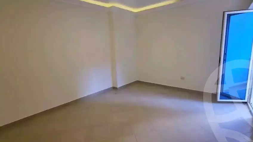https://aqarmap.com.eg/ar/listing/5931539-for-sale-alexandria-lauran-alexandria-lauran-abd-el-khalik-tharwat-st