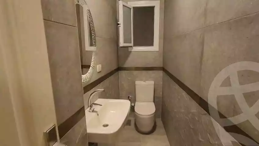 https://aqarmap.com.eg/ar/listing/5931539-for-sale-alexandria-lauran-alexandria-lauran-abd-el-khalik-tharwat-st