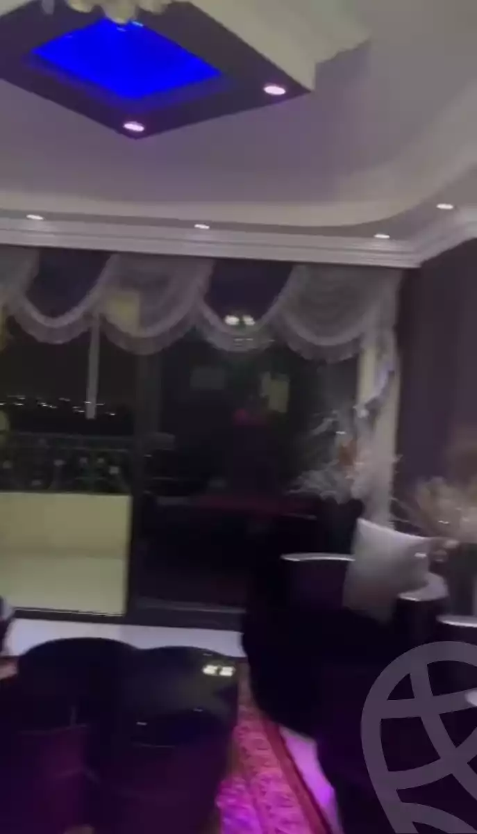 https://aqarmap.com.eg/ar/listing/5933516-for-sale-cairo-helwan-hadayek-helwan-nile-corniche-st
