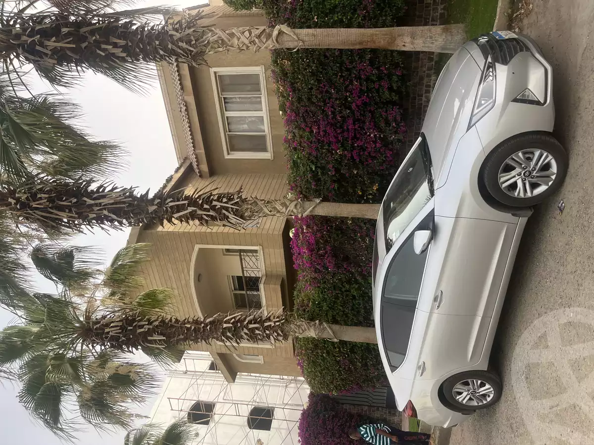 https://aqarmap.com.eg/en/listing/5933546-for-sale-cairo-new-cairo-el-ahyaa-first-neighborhood-no-32