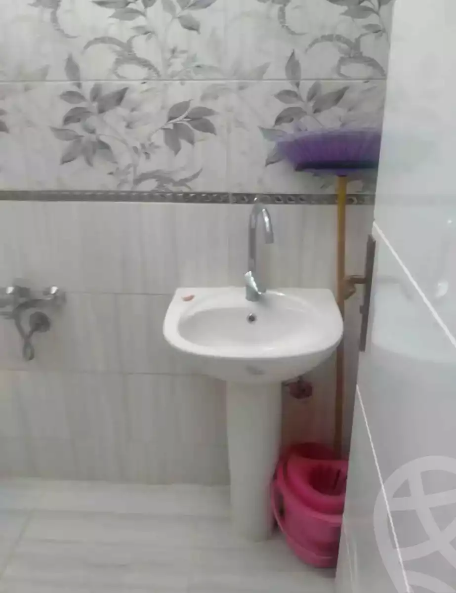 https://aqarmap.com.eg/en/listing/5933909-for-rent-cairo-15th-of-may-mjwr-14