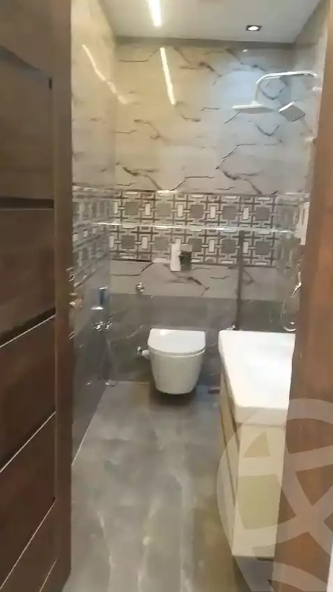 https://aqarmap.com.eg/en/listing/5934074-for-sale-cairo-el-mohandesen-shareaa-shehab