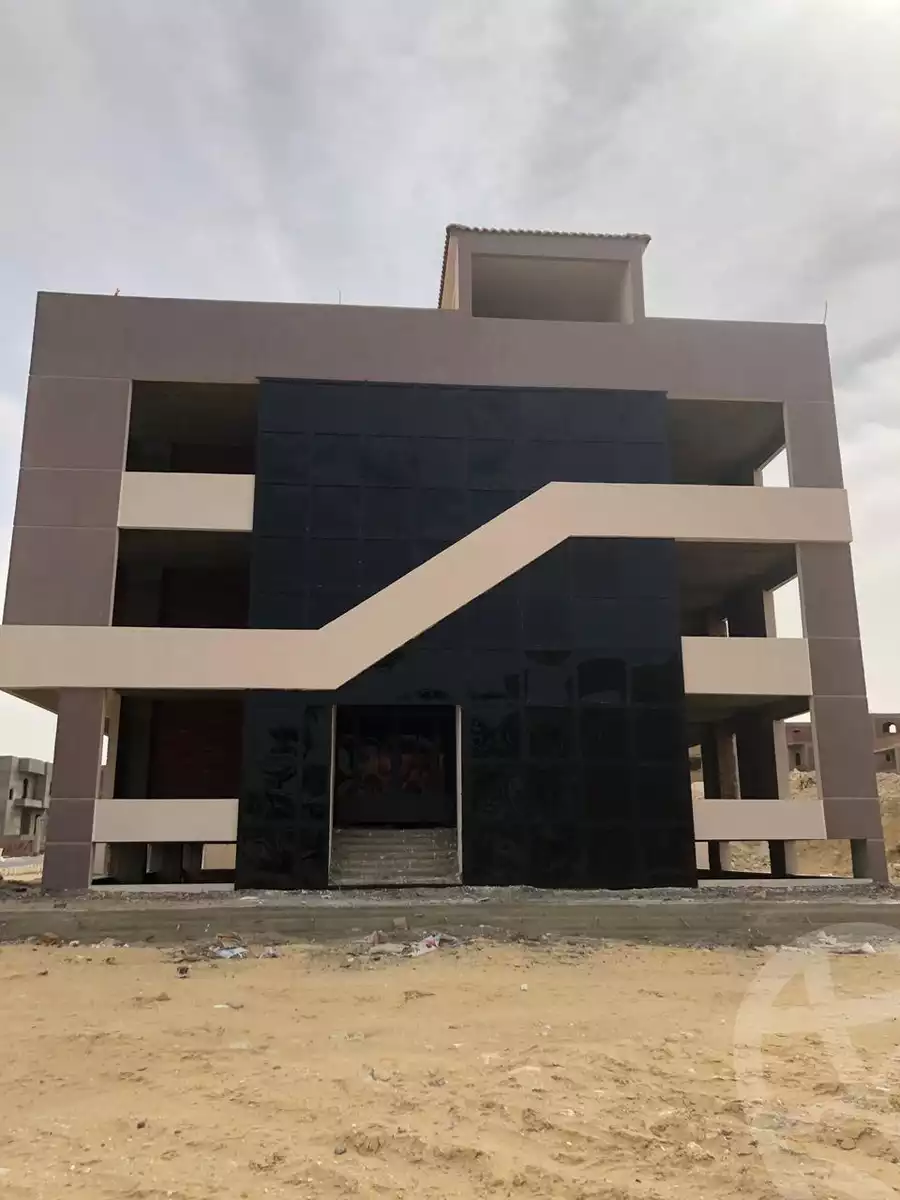 https://aqarmap.com.eg/ar/listing/5934684-for-sale-cairo-6th-of-october-el-wahatt-road