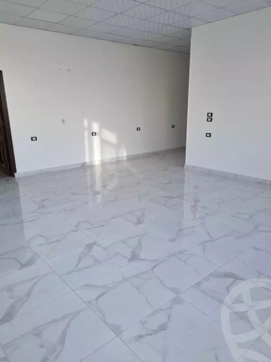 https://aqarmap.com.eg/en/listing/5934824-for-rent-cairo-el-sheikh-zayed-city-compounds-beverly-hills