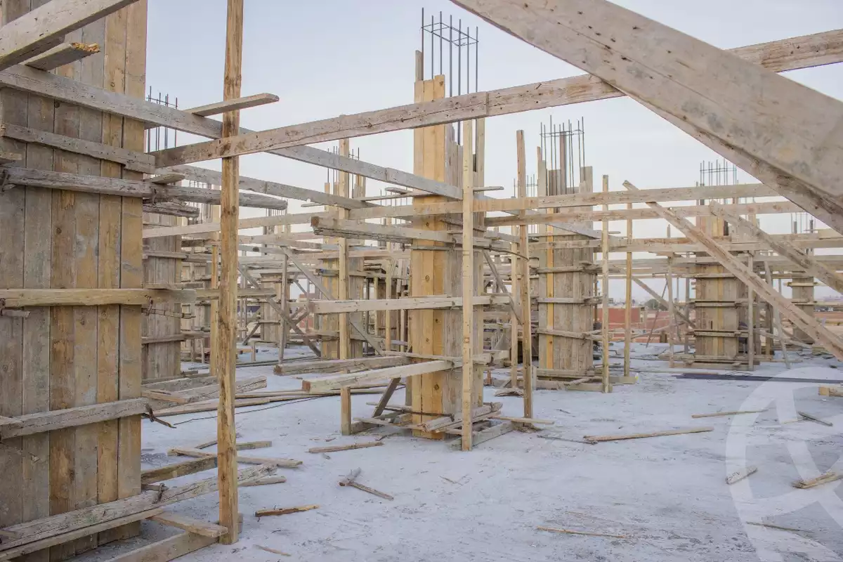 https://aqarmap.com.eg/en/listing/5935333-for-sale-cairo-el-shorouk-compounds-sky-view-compound-emaar