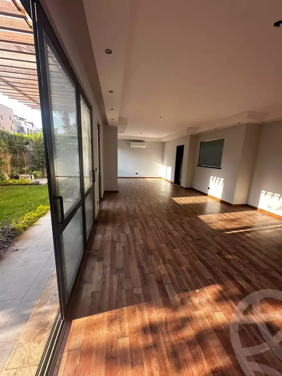 https://aqarmap.com.eg/en/listing/5935456-for-rent-cairo-el-sheikh-zayed-city-compounds-kmbwnd-wyst-twn-swdyk